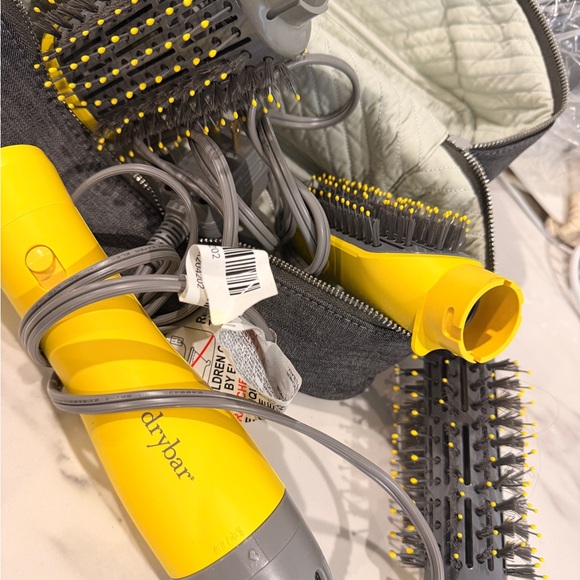 Drybar Vibrant Yellow and Gray Styling Kit - Picture 2 of 5